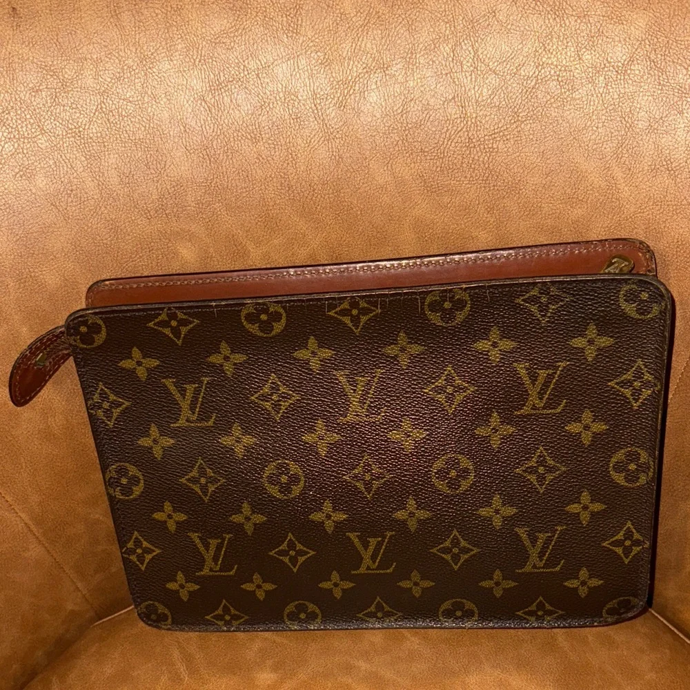 Louis Vuitton Toiletry Pouch Poche Toilette